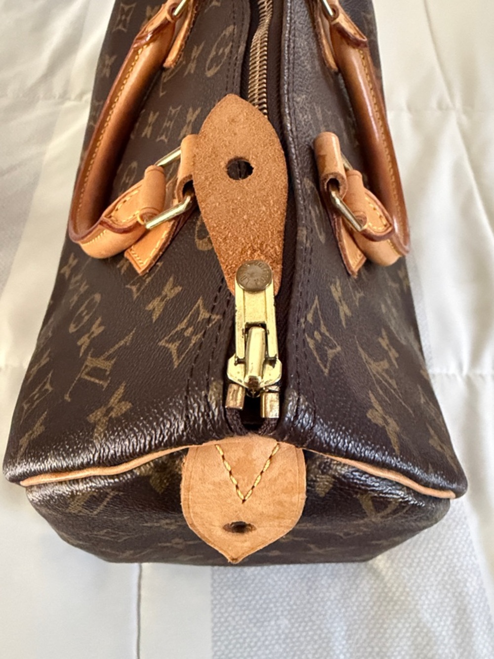 Louis Vuitton Monogram Speedy 25 - Picture 9 of 10
